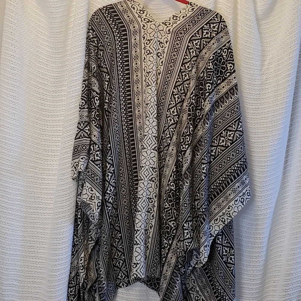 (SOLD) Lane Bryant Kimono Cover Up - Picture 7 of 8